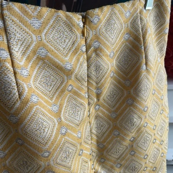 Amanda Chelsea Womens SZ 14 A-Line Skirt Yellow Chevron Brocade Career Zips - Picture 15 of 16